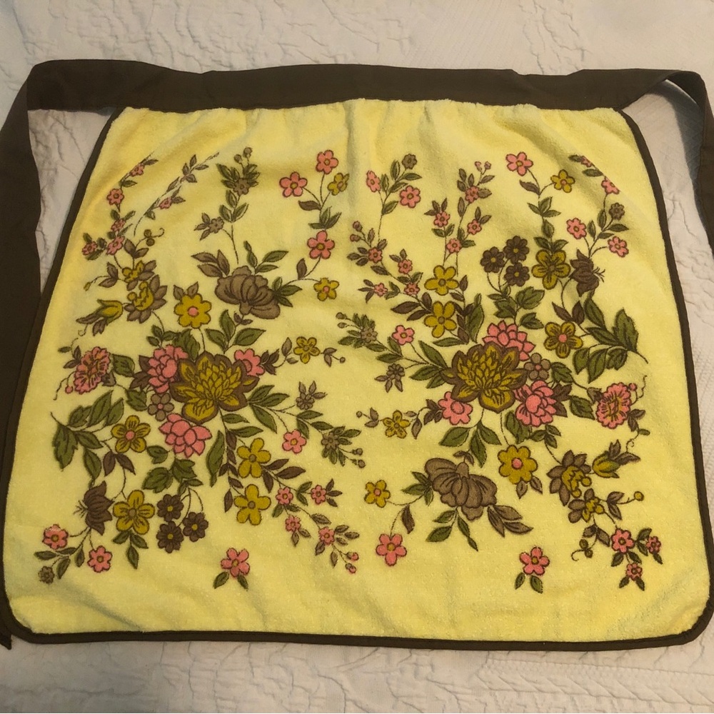 ✨Almost New✨ Vintage MCM Wabasso x Royal Doulton Terrycloth Apron